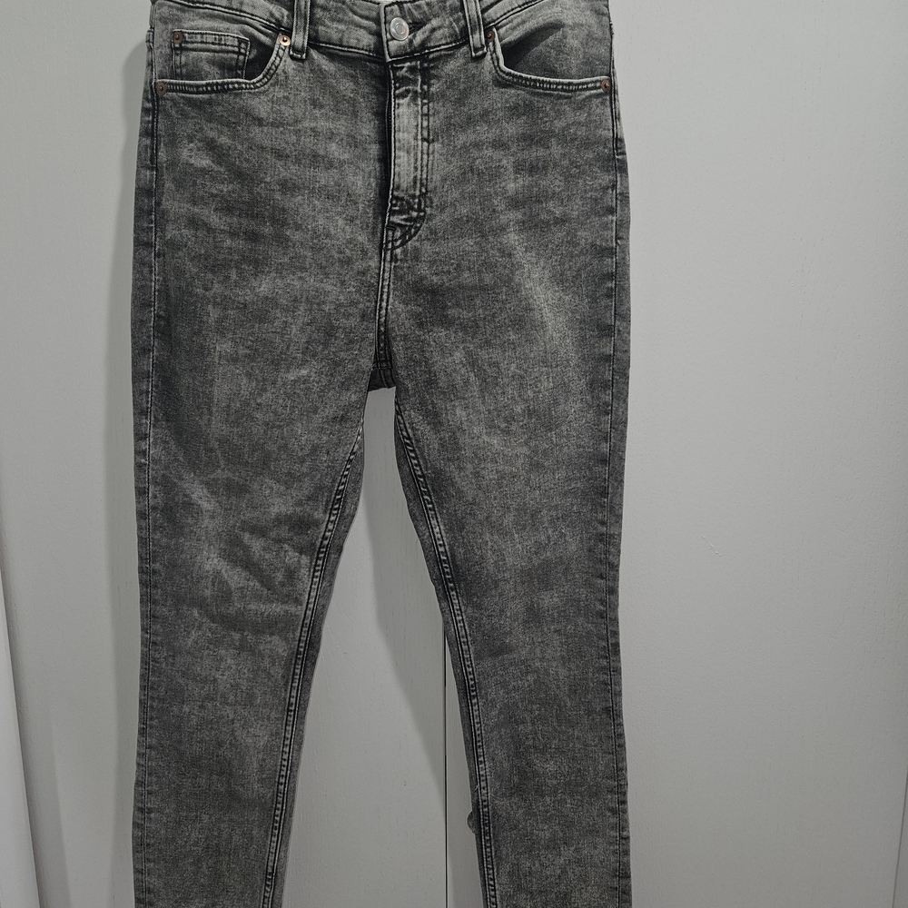 H&M High-Rise Gray Washed Women's Jeans